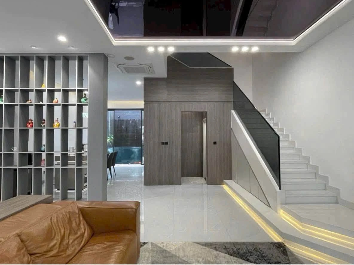 Bán nhà 4 PN Phú Mỹ Hưng, 126 m², 32 tỷ - Ảnh thu nhỏ 3