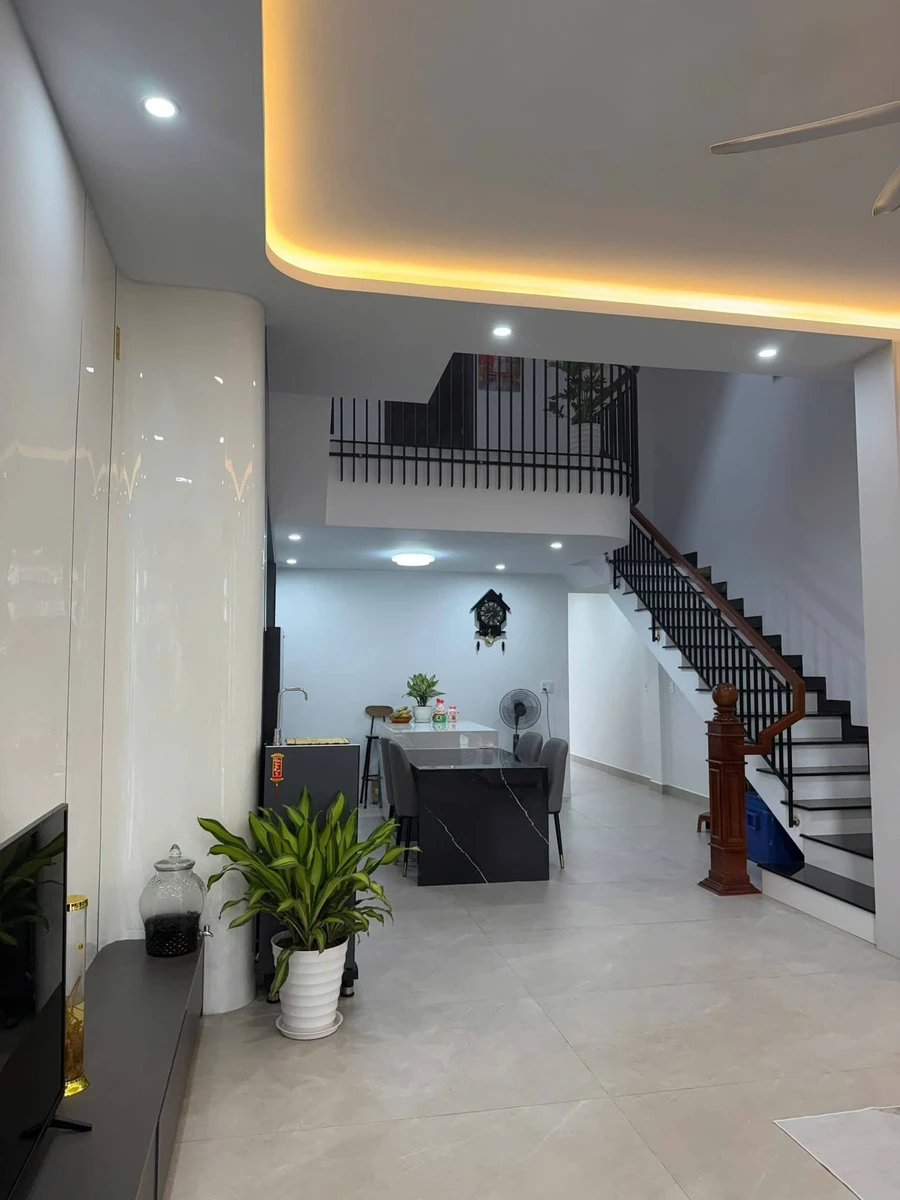 Bán nhà 2 tầng mặt tiền Trần Thị Tâm, Huế, 143m² – 6,5 tỷ - Ảnh 1