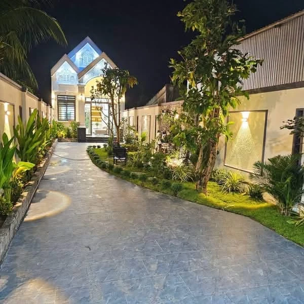 Bán nhà 3 phòng ngủ mặt tiền đường 173 cũ, 286,8m², Phường Phú Tân, Bến Tre