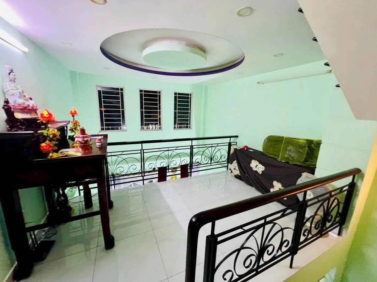 Bán nhà hẻm 4x30m (73m²) 4PN 4WC Nguyễn Thị Thập Q.7 - Ảnh thu nhỏ 3