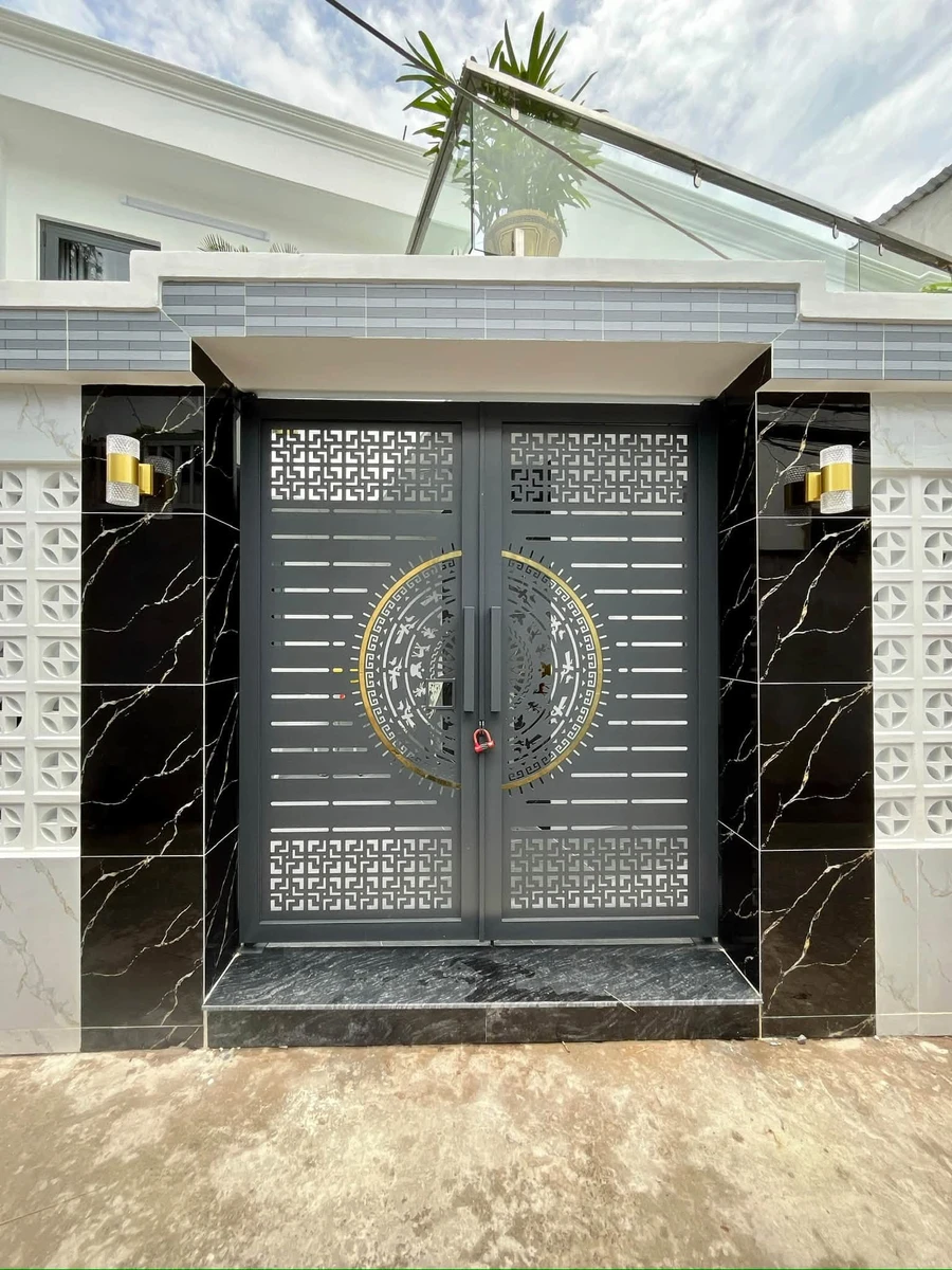 Bán nhà 2 tầng 2PN mặt tiền Huỳnh Tấn Phát Nhà Bè 3,85 tỷ - Ảnh 1
