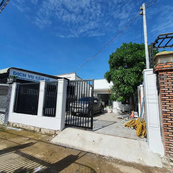 Bán nhà đất 153m2 hướng Đông, sổ riêng, gần biển Long Hải, Long Đất, Bà Rịa - Vũng Tàu