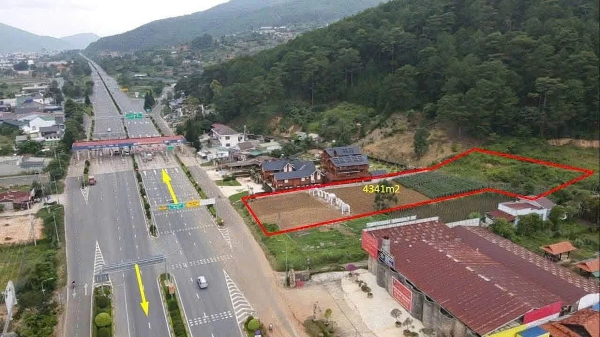 Bán đất mặt tiền cao tốc Liên Khương Đà Lạt 4.341 m² - Ảnh 1