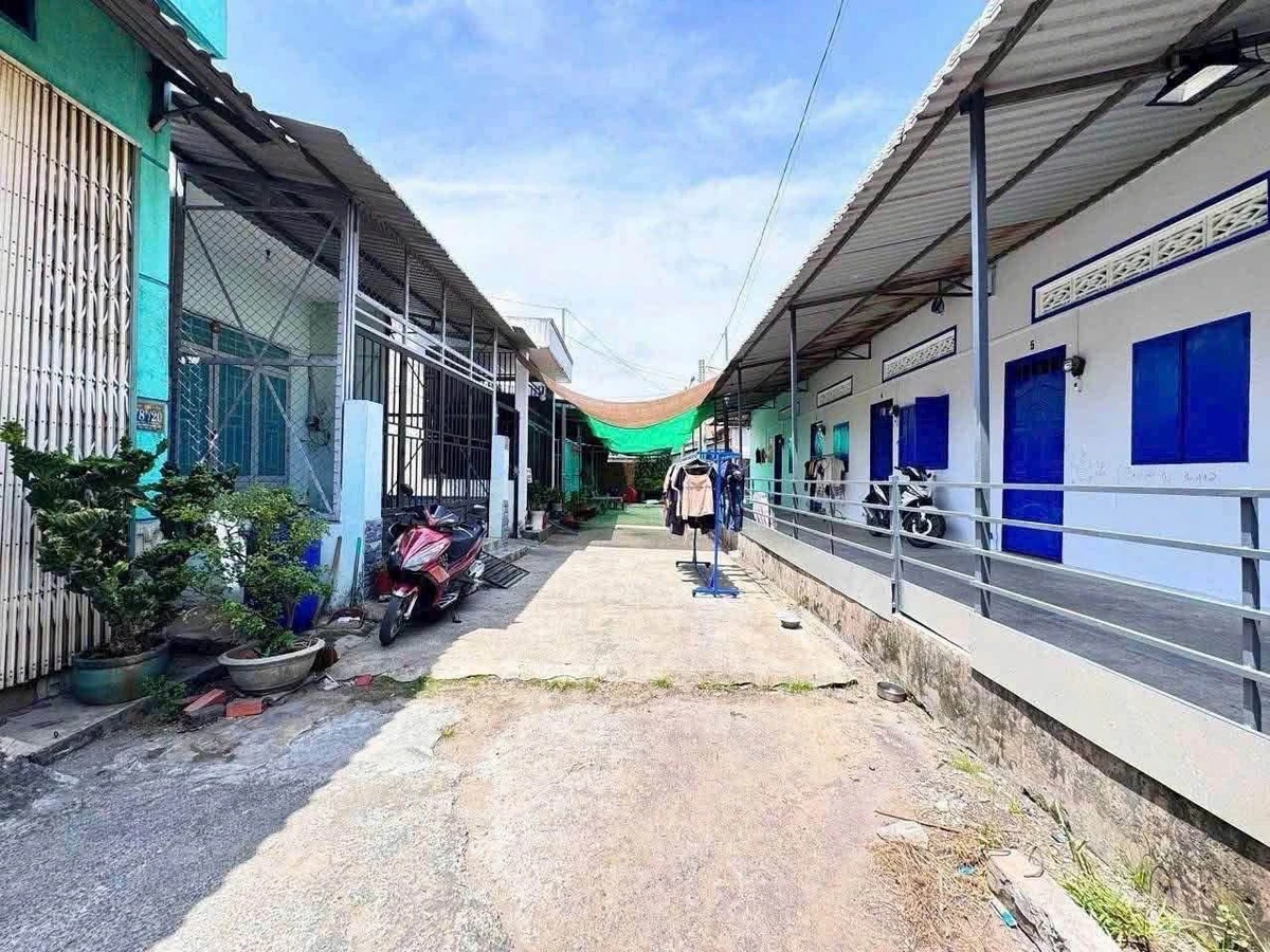 Nhà bán 150m² MT825 Cây Me, Đức Hòa, 1 tỷ 680 triệu - Ảnh 1