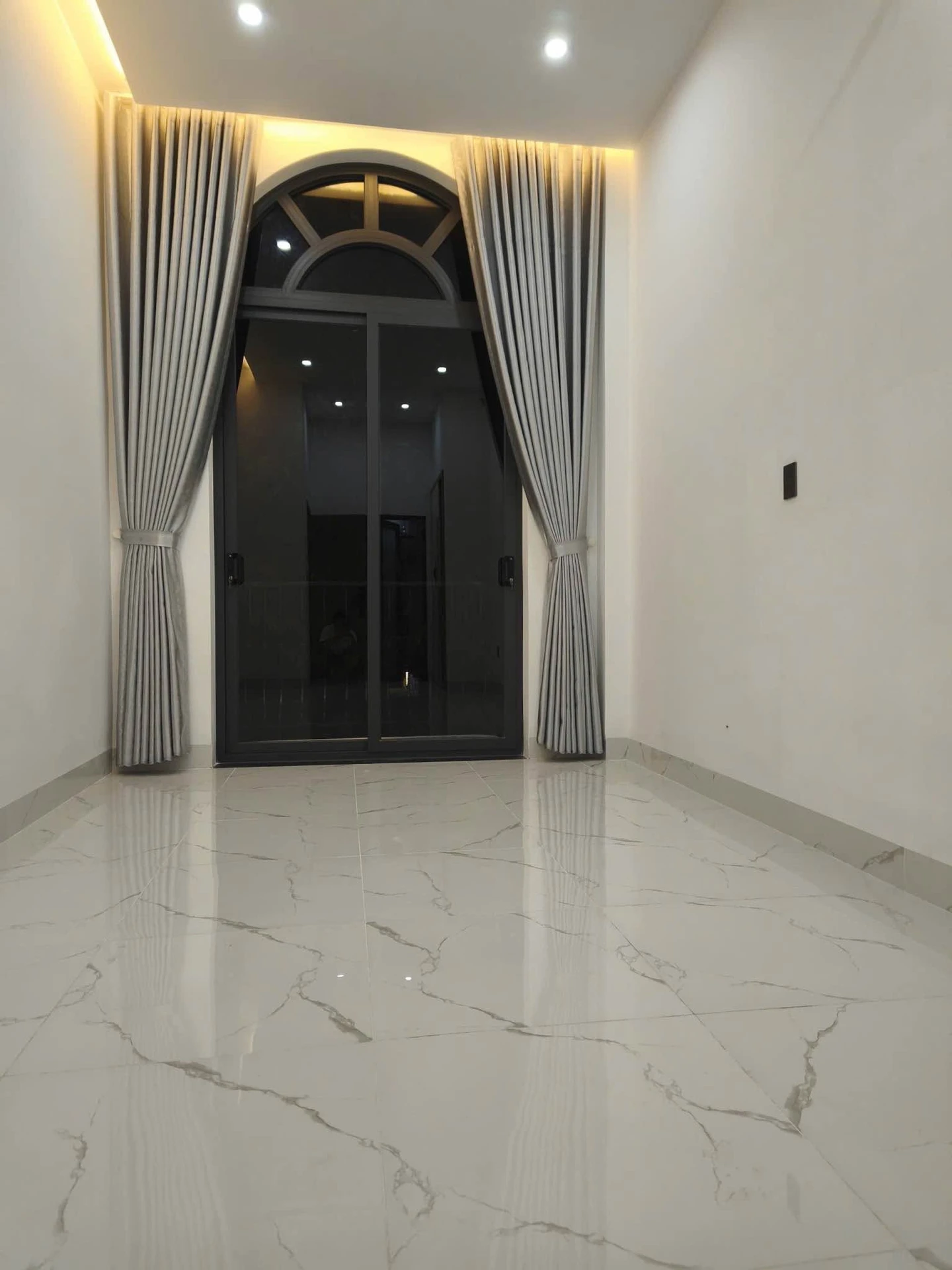 Nhà bán 87,5m² 3 PN full nội thất Cát Tường Phú Hưng, 1 tỷ 990 triệu - Ảnh 1