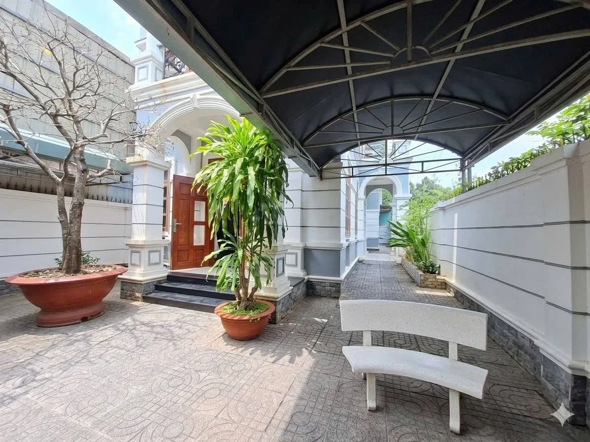 Bán nhà mái Thái 1 trệt 1 lầu 200m², 4 phòng ngủ, Long Toàn, TP Bà Rịa - Ảnh thu nhỏ 3