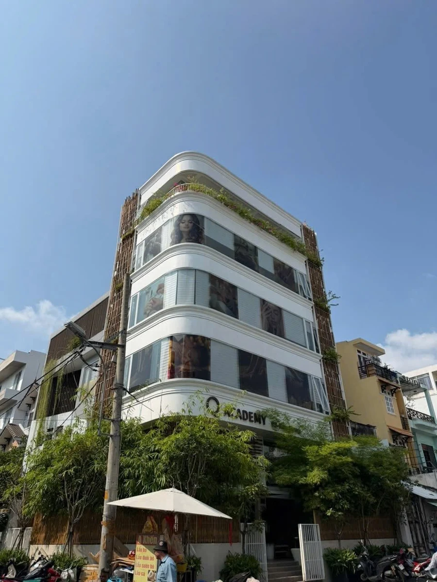 Bán shophouse góc 2 mặt tiền 138.9m² Quận 10, 54 tỷ - Ảnh thu nhỏ 4