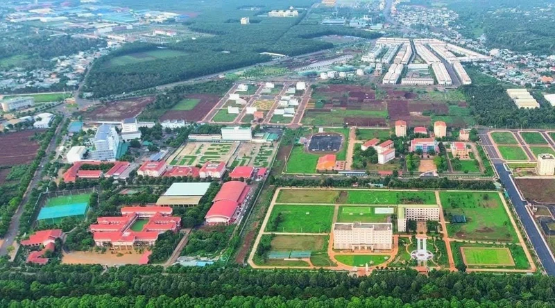 Bán nhà mặt tiền khu Bàu Cát, Tân Bình, 42m2, giá hơn 7 tỷ nhanhaphokhau