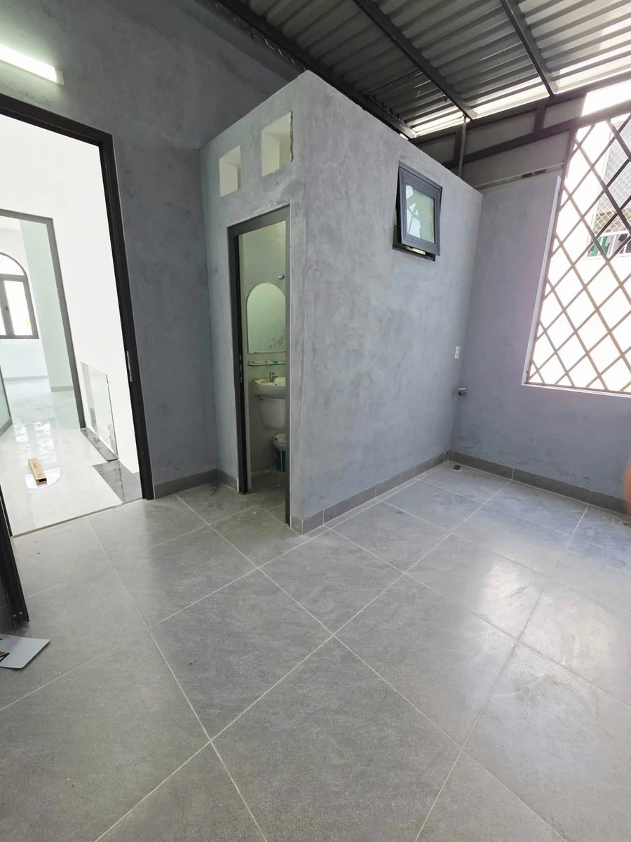 Bán nhà mặt tiền 3 tầng 40m² 3PN Quy Nhơn - Ảnh thu nhỏ 5
