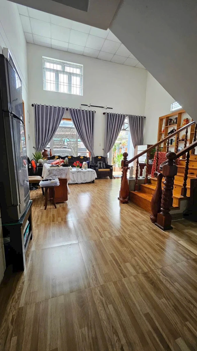Bán nhà căn góc sân vườn 152m2, 3PN, gần chợ Rạch Dừa, Vũng Tàu, giá 6 tỷ - Ảnh thu nhỏ 4