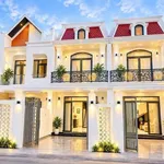 Bán nhà lầu 3PN Long Khánh Đồng Nai 115m2 1.98 tỷ - Ảnh thu nhỏ 1