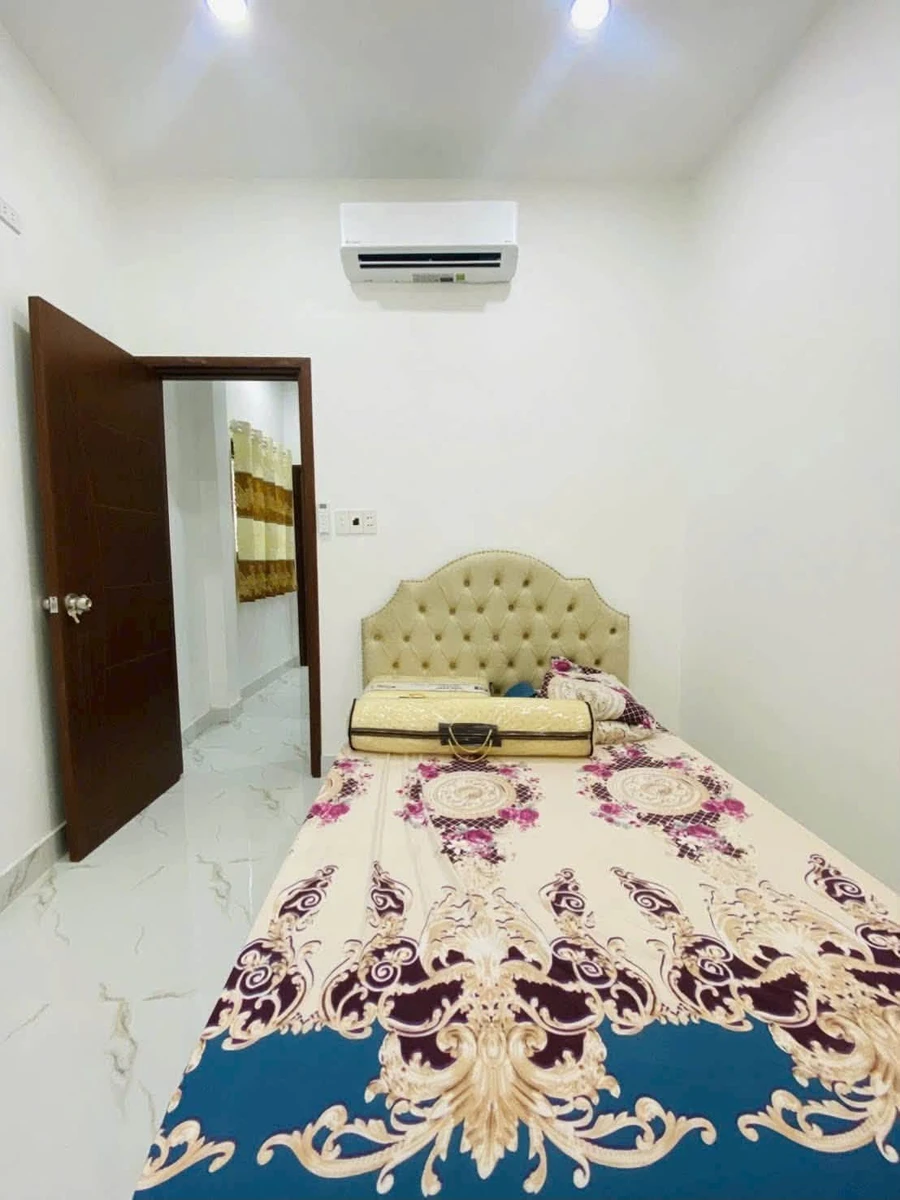 Bán nhà phố 4PN lô góc 3 mặt hẻm, 26m² Quận 10 - Ảnh thu nhỏ 5