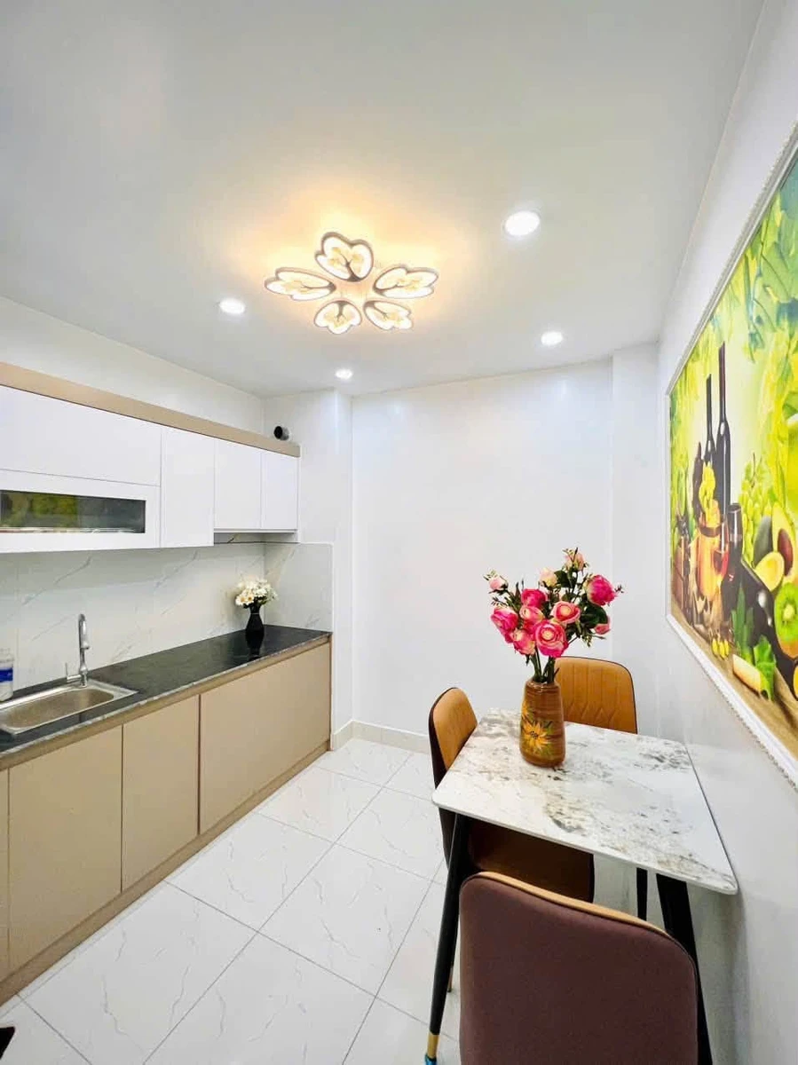 Bán nhà riêng 3 tầng 38m2, 3 phòng ngủ tại Hồ Chí Minh - Ảnh thu nhỏ 3