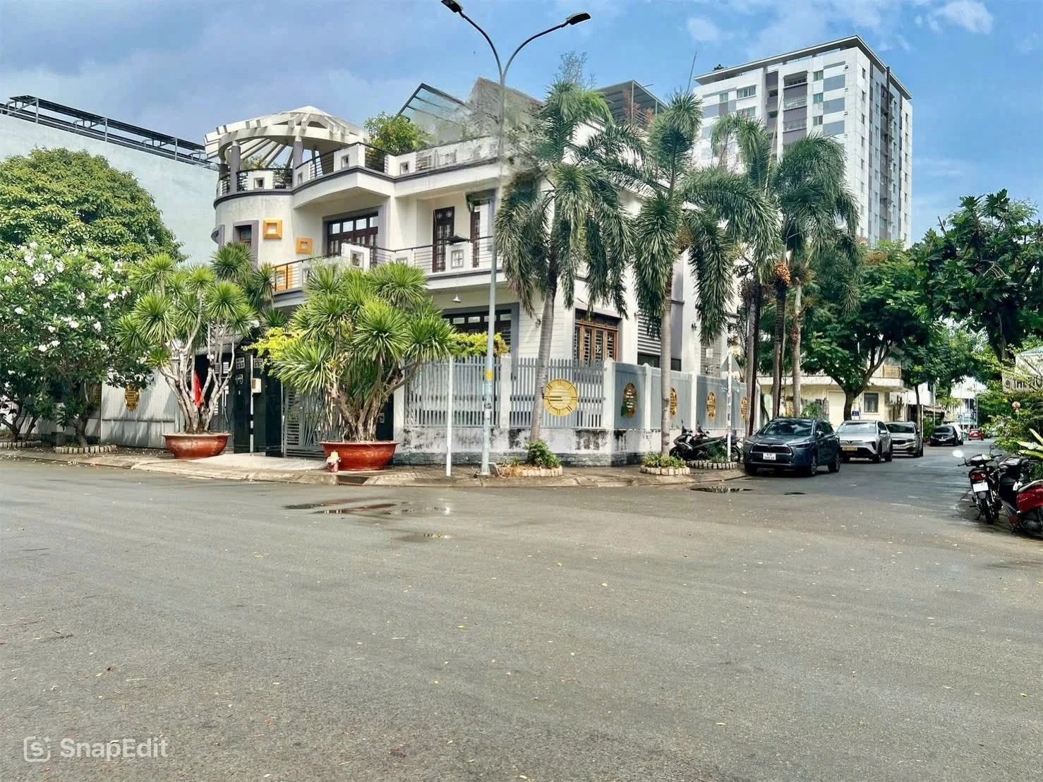 Bán biệt thự đơn lập 478m² hầm + 3 tầng, Phường Phú Mỹ, Quận 7, giá 85 tỷ - Ảnh 1