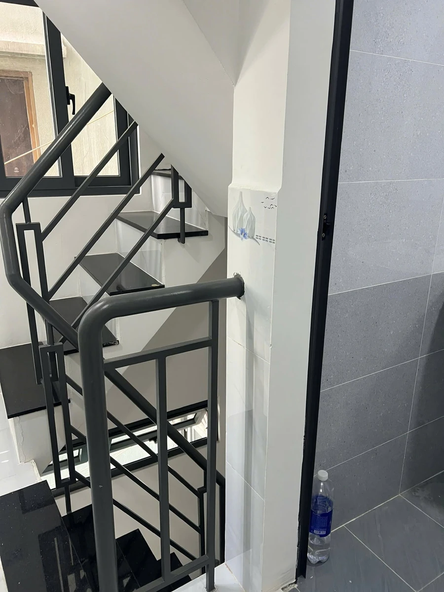 Bán nhà 3 tầng 15,5m² hẻm Phú Thọ, Quận 11, giá 2,85 tỷ - Ảnh thu nhỏ 2