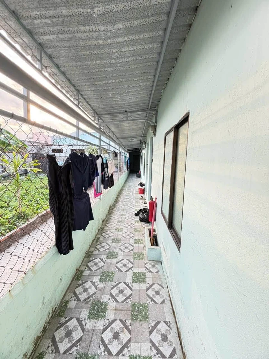 Bán dãy trọ 8 phòng, 203m², Phan Thiết, 1 tỷ 800 triệu - Ảnh thu nhỏ 3