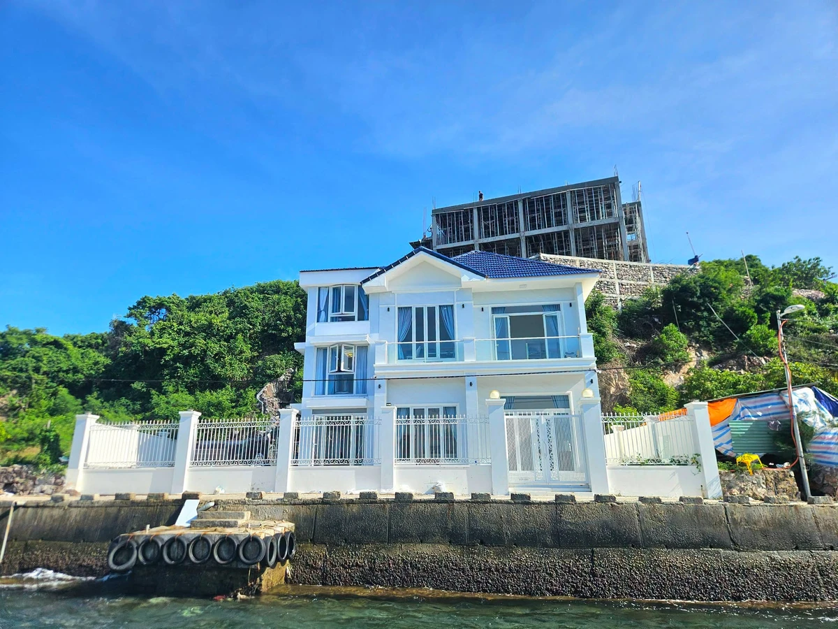 Biệt thự 3 tầng trực diện biển Nha Trang, 1.206m², 29,5 tỷ - Ảnh thu nhỏ 2