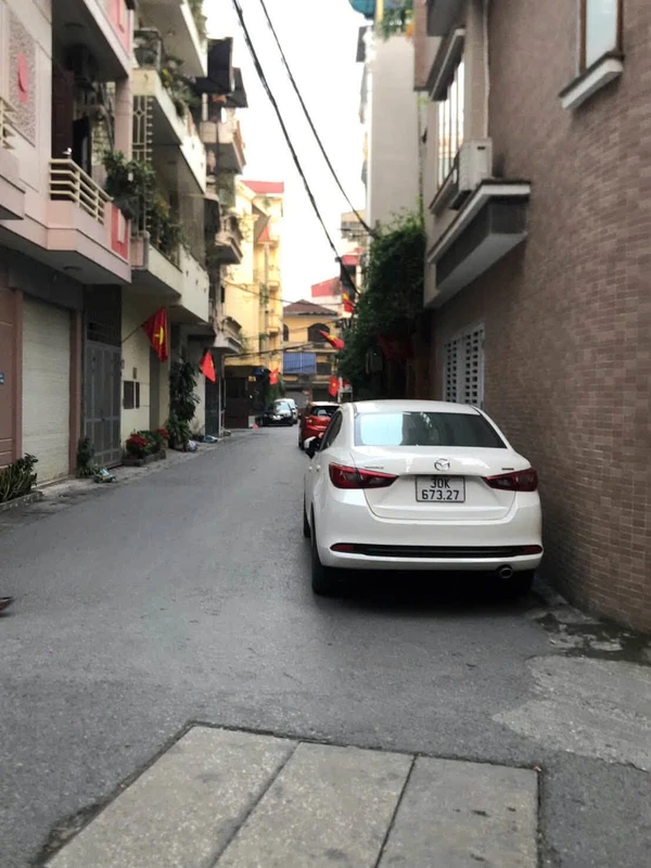 Bán nhà 7 tầng thang máy 74m2 tại Định Công, Hoàng Mai, Hà Nội