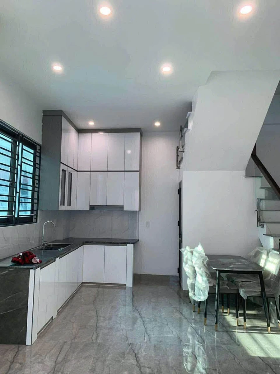 Bán nhà 3 tầng 43.3m² KĐT Đồng Triều Ngọc Châu - Ảnh thu nhỏ 4