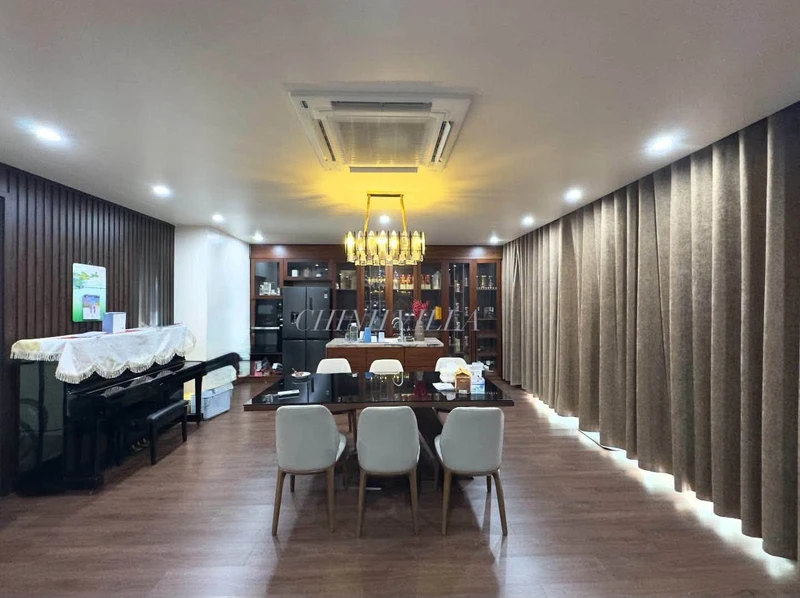 Bán biệt thự sân vườn 198m² Cầu Rào 2, Hải Phòng