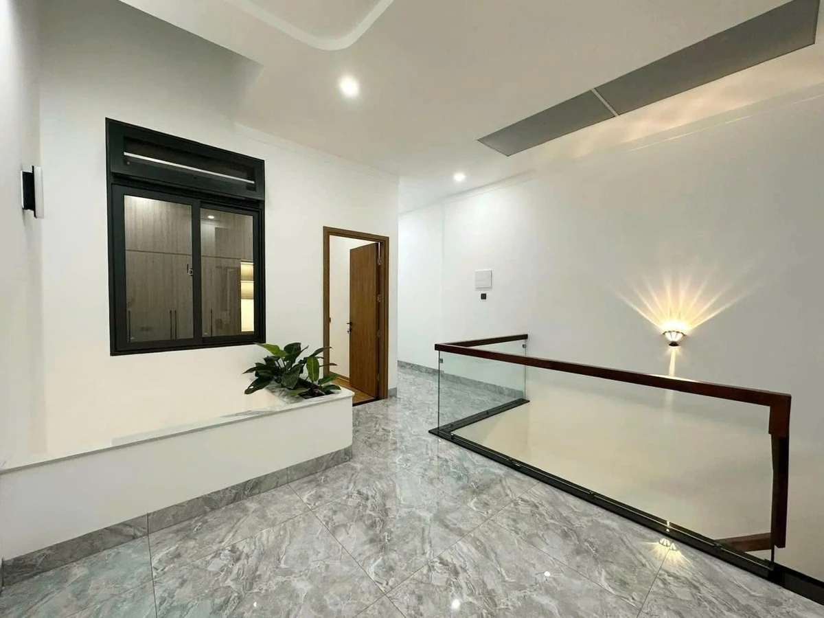 Bán nhà lầu 3PN 2WC 100m² đường Đồng Khởi, Bình Tân - Ảnh thu nhỏ 4