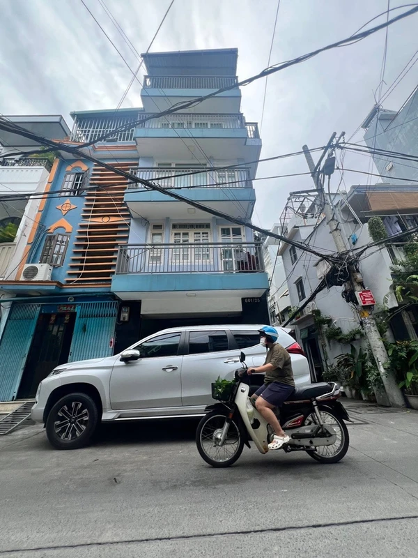 Bán nhà lô góc Quận 10, 5 tầng, 30m², 9,2 tỷ