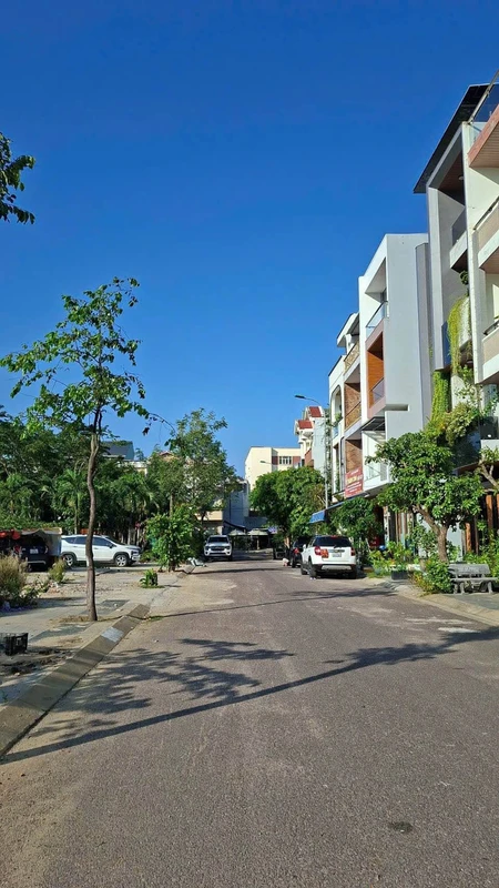 Bán shophouse mặt tiền Lưu Quang Vũ, An Phú Quy Nhơn 86m2
