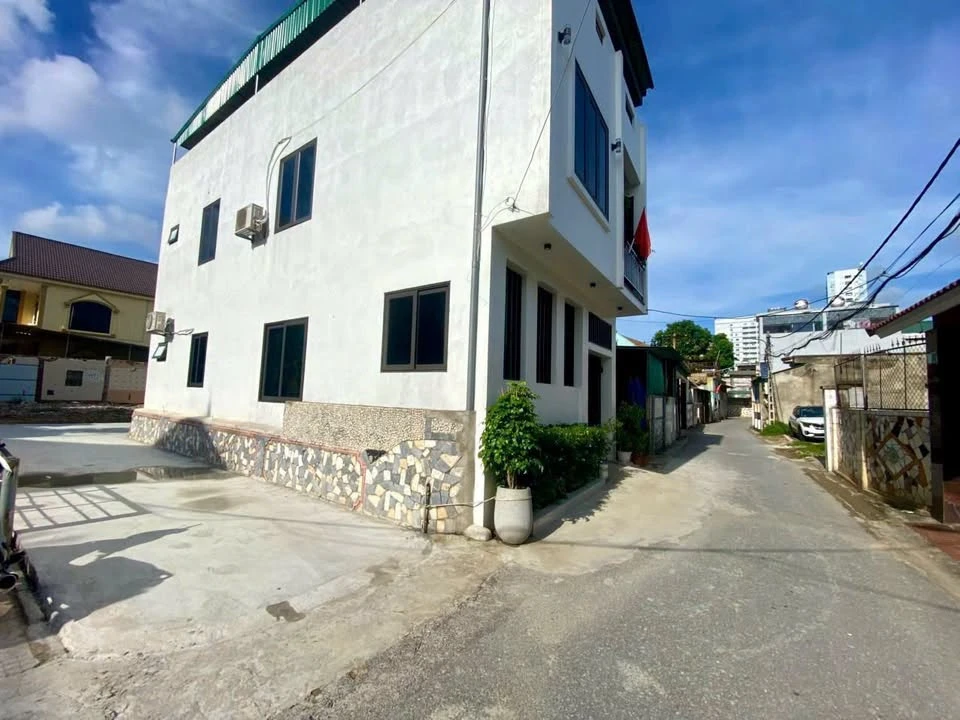 Bán đất 74m2 Nguyễn Thị Định, Quận 1 - Ảnh 1