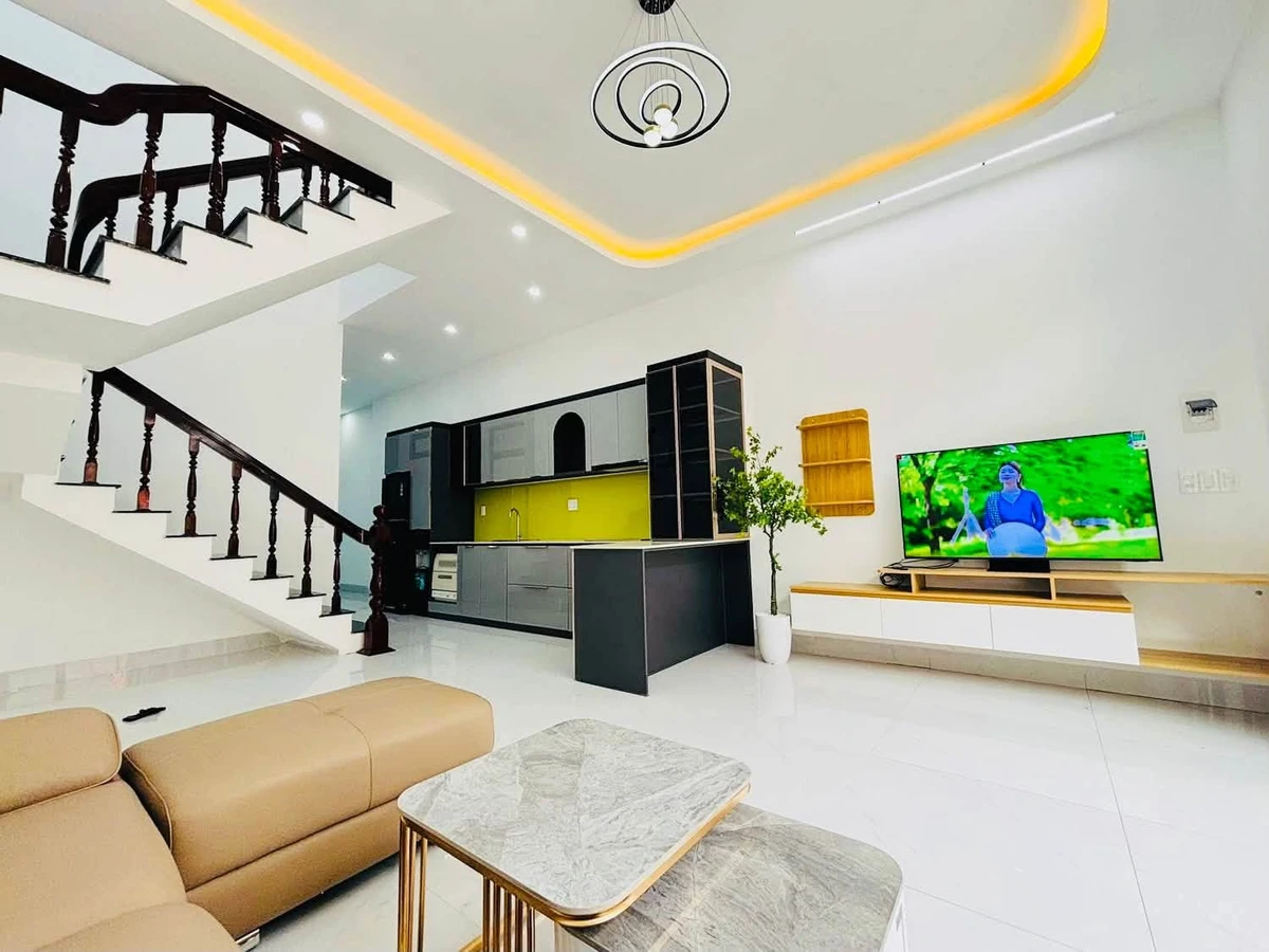 Bán nhà mặt tiền 78m² đường Lê Lợi, Quảng Ngãi 2.6 tỷ - Ảnh thu nhỏ 3