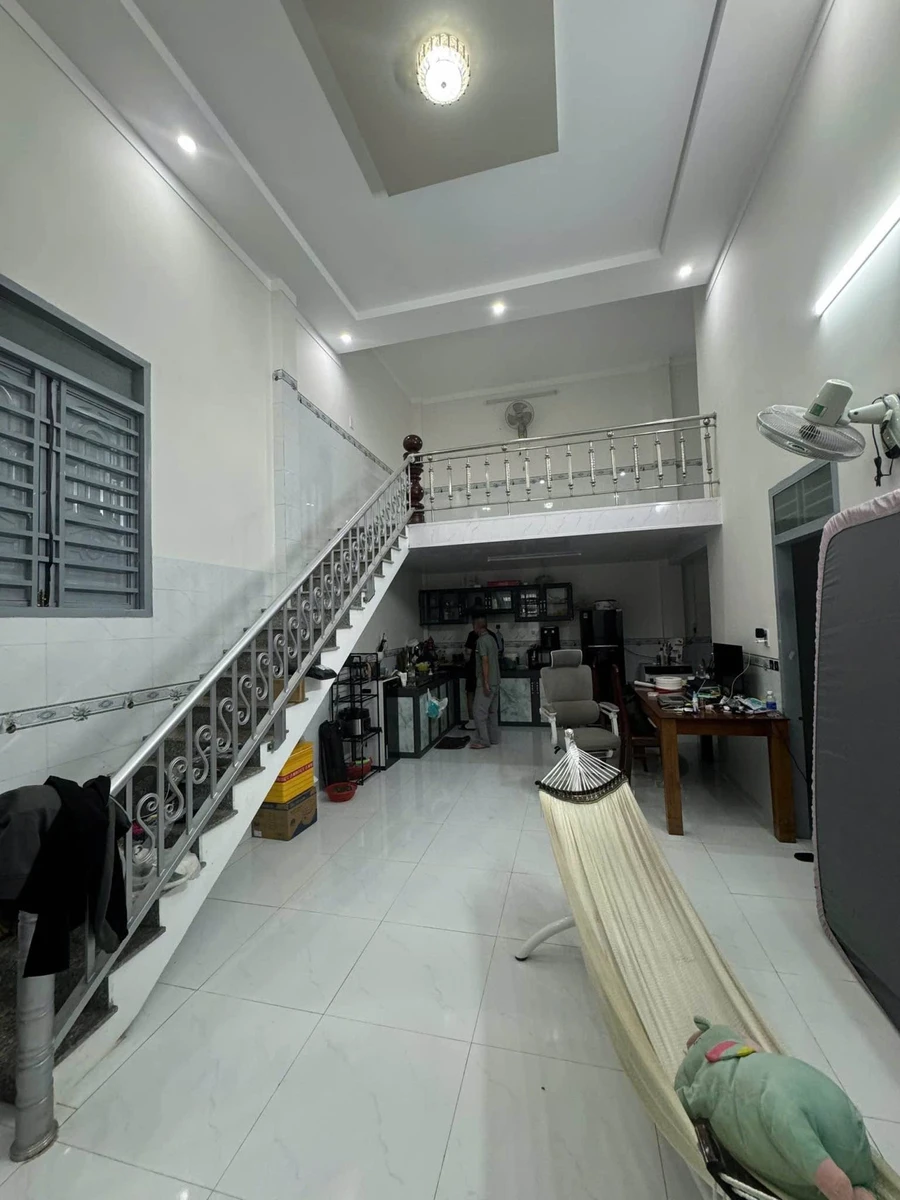 Bán nhà gác lửng 128m² đường Đặng Văn Ngữ gần chợ Ea Tam 2.3 tỷ - Ảnh thu nhỏ 5