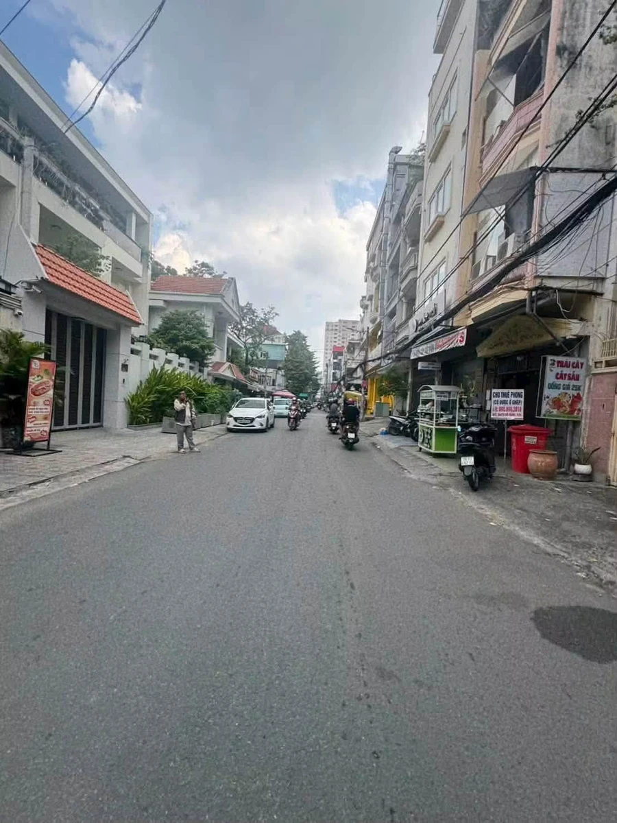 Bán nhà mặt tiền kinh doanh 48m2, 4 tầng, đường Lê Quang Định, Bình Thạnh, hơn 10 tỷ - Ảnh 1
