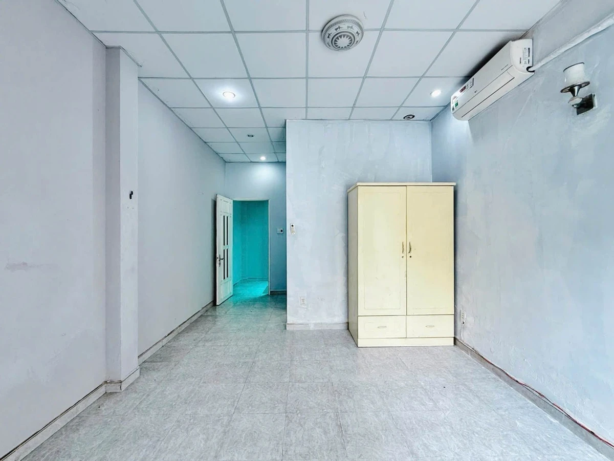 Bán nhà 3 tầng 4x11m ô tô vào nhà gần chợ An Nhơn, Gò Vấp giá 5,3 tỷ - Ảnh thu nhỏ 3