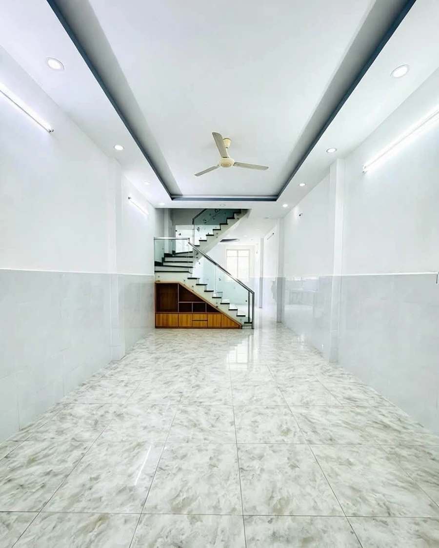 Bán nhà mặt tiền 4x20m 2 tầng Phùng Tá Chu Bình Tân 6 tỷ - Ảnh thu nhỏ 2
