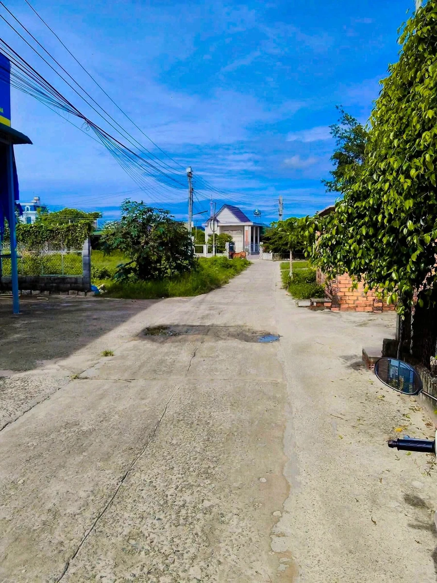 Bán nhà cấp 4 hẻm Lý Thái Tổ Lagi 159m² - Ảnh thu nhỏ 3