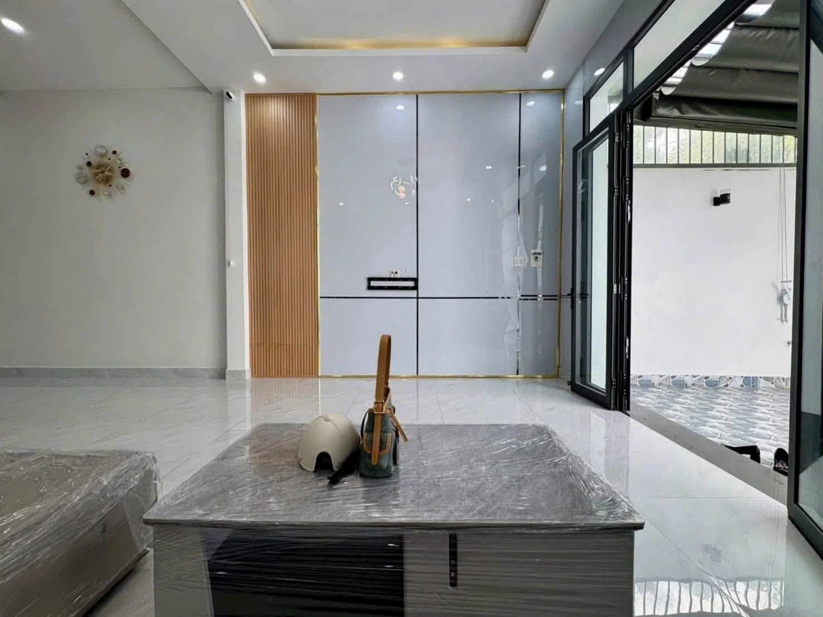 Bán nhà hẻm Bà Triệu Rạch Giá 65m² 1 tỷ 990 triệu - Ảnh thu nhỏ 4