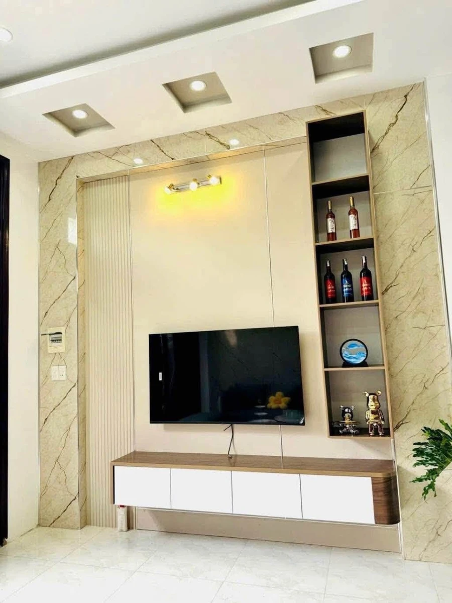 Bán nhà hẻm xe hơi 70m2 4 tầng đường Tôn Thất Thuyết, Quận 4, giá nhỉnh 14 tỷ - Ảnh 1