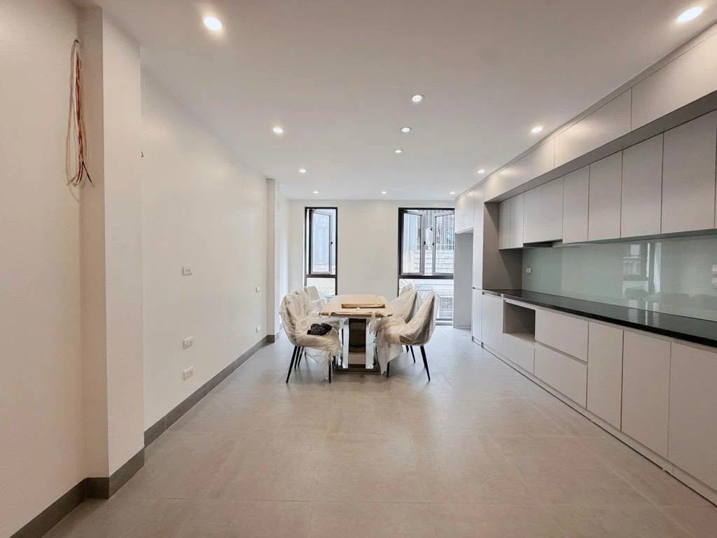 Bán nhà phố phân lô Kim Đồng 45m² 7 tầng thang máy, gần hồ điều hòa, Hà Nội - Ảnh thu nhỏ 2