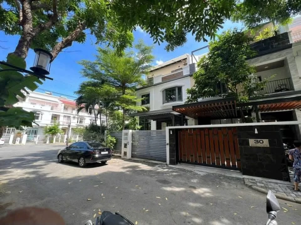 Cho thuê biệt thự Mỹ Thái 1B Phú Mỹ Hưng Quận 7, 126m2, 4PN, 50 triệu/tháng - Ảnh thu nhỏ 2