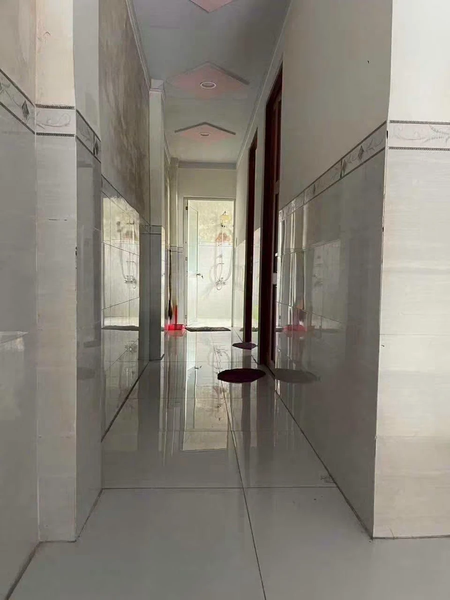 Bán nhà gác lửng sổ riêng 3PN 2WC, 94.5m² Bình Chánh 2.6 tỷ - Ảnh thu nhỏ 4