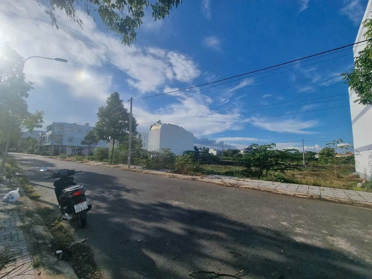 Bán lô đất 108m2 Hòa Long Bà Rịa giá 2 tỷ 250 triệu - Ảnh thu nhỏ 3