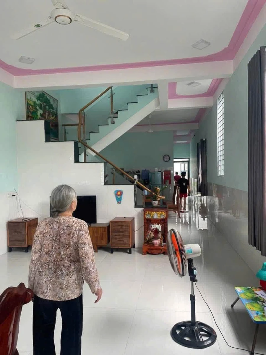 Bán nhà phố 3PN 3WC Phú Hoà Oto 160m2 - Ảnh thu nhỏ 2