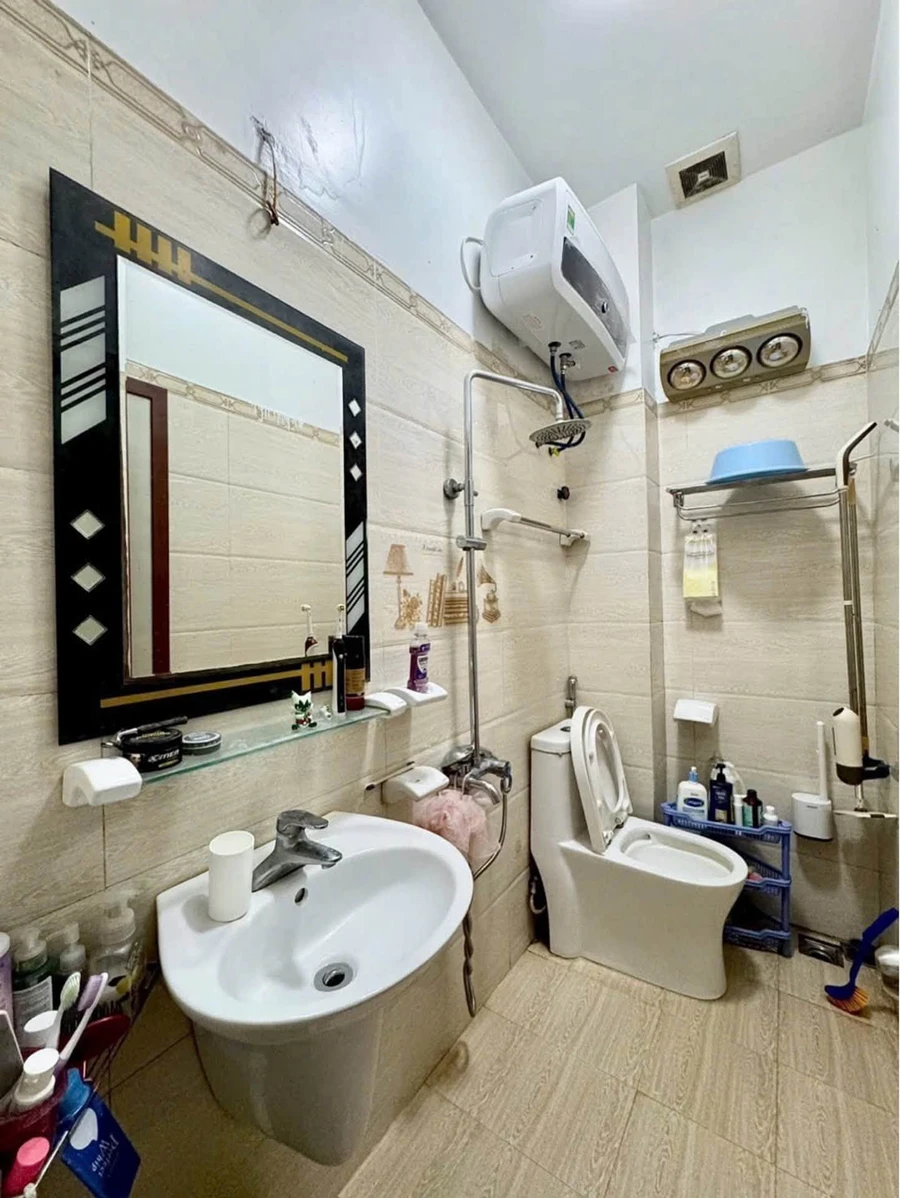 Bán nhà Tân Bình 60m² 3 tầng 3PN chùa Hàng 3,85 tỷ - Ảnh thu nhỏ 4