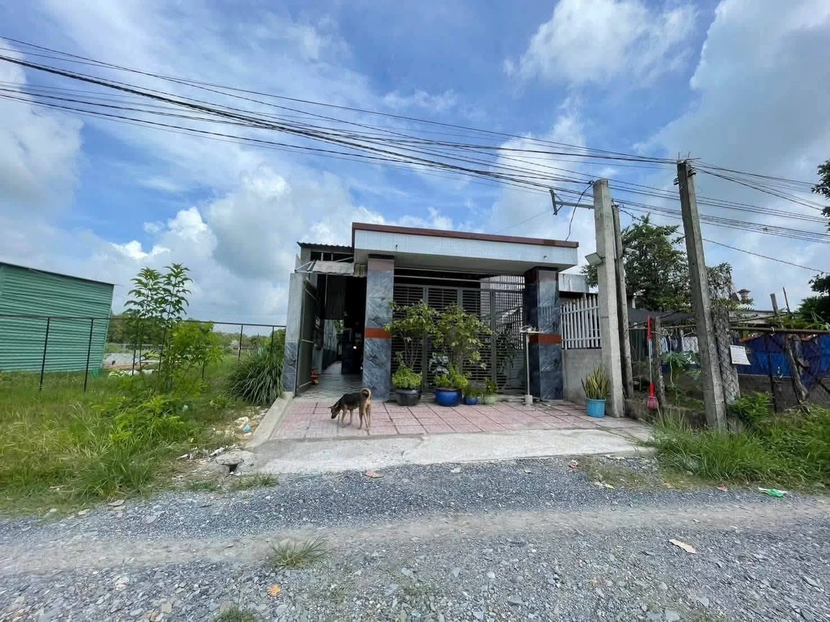Bán nhà 276m² 3 phòng ngủ Đức Hoà, Long An - Ảnh 1