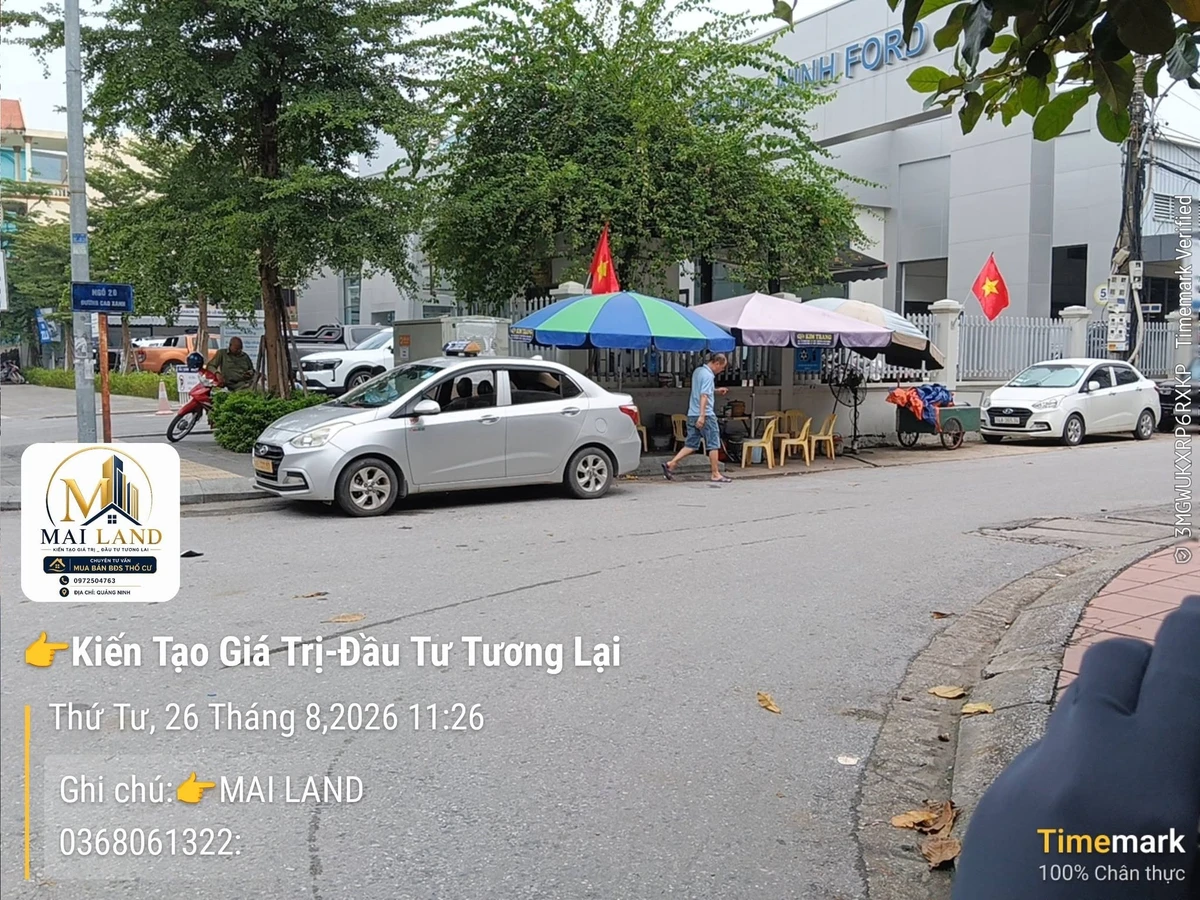 Nhà 3 tầng 82m2 giữa Cao Xanh, gara ô tô, 4.2 tỷ - Ảnh 1