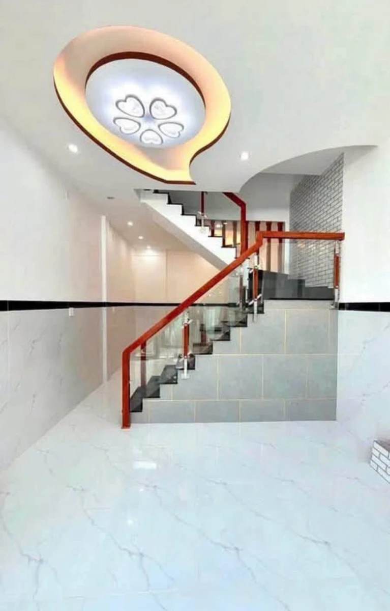 Nhà 2 tầng 2PN, 80m² gần biển Nguyễn Huệ Khánh Hòa, 2.85 tỷ - Ảnh thu nhỏ 5