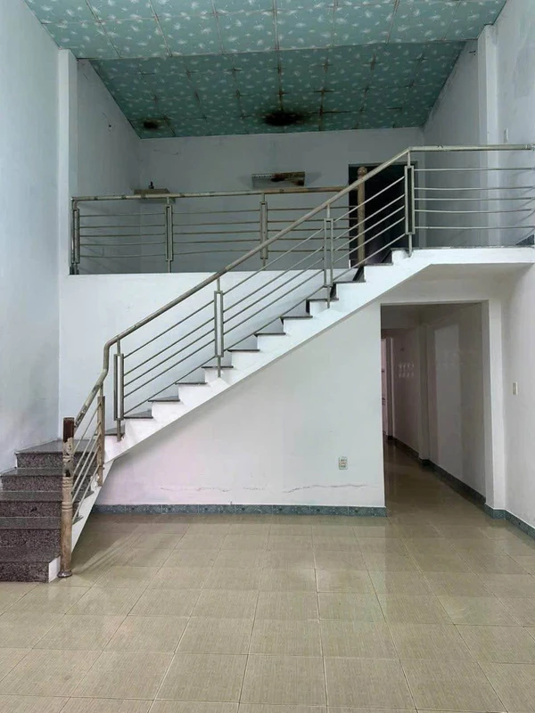 Bán nhà gác lửng 4PN 90m² gần biển Đà Nẵng 6,45 tỷ