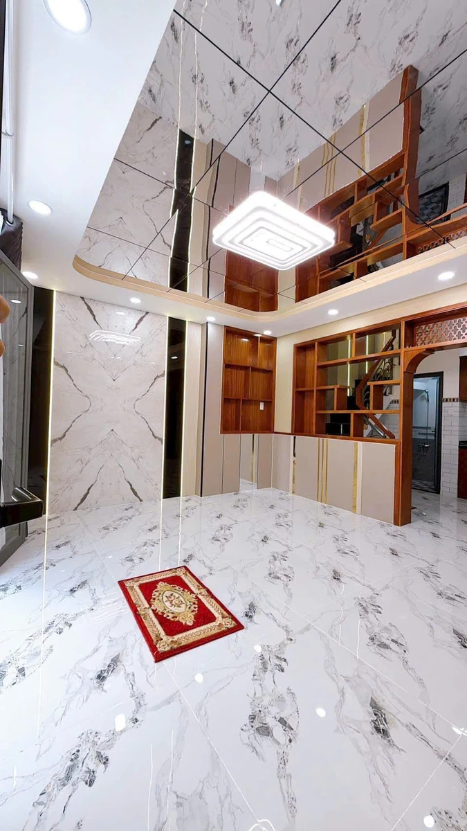 Bán nhà 5 tầng Q4 62m², gần hồ bơi Vân Đồn, 11.8 tỷ - Ảnh thu nhỏ 3