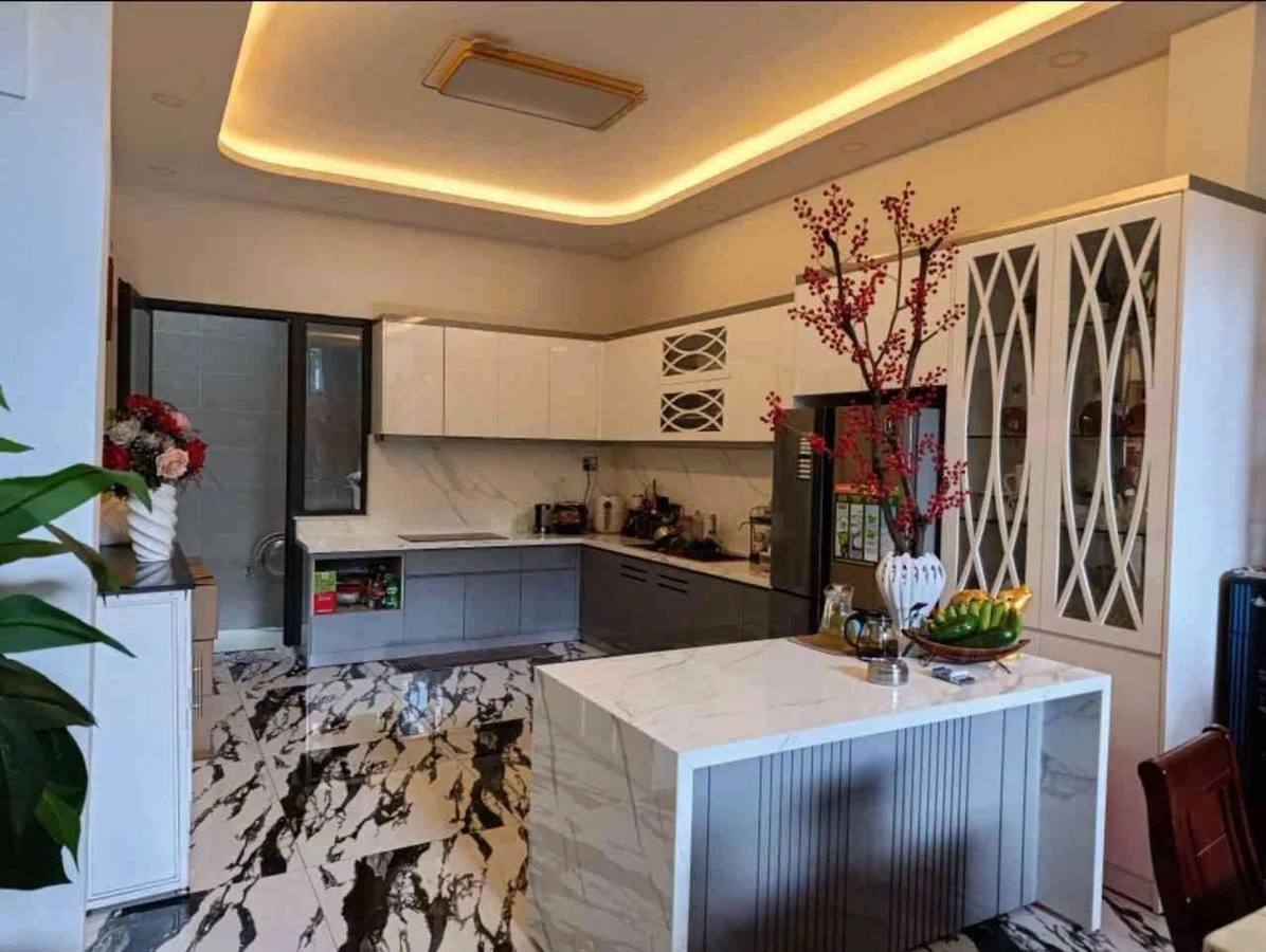 Bán nhà phố 8x20m, 4 phòng ngủ trên Phạm Văn Đồng, Gò Dưa - 18 tỷ - Ảnh thu nhỏ 4