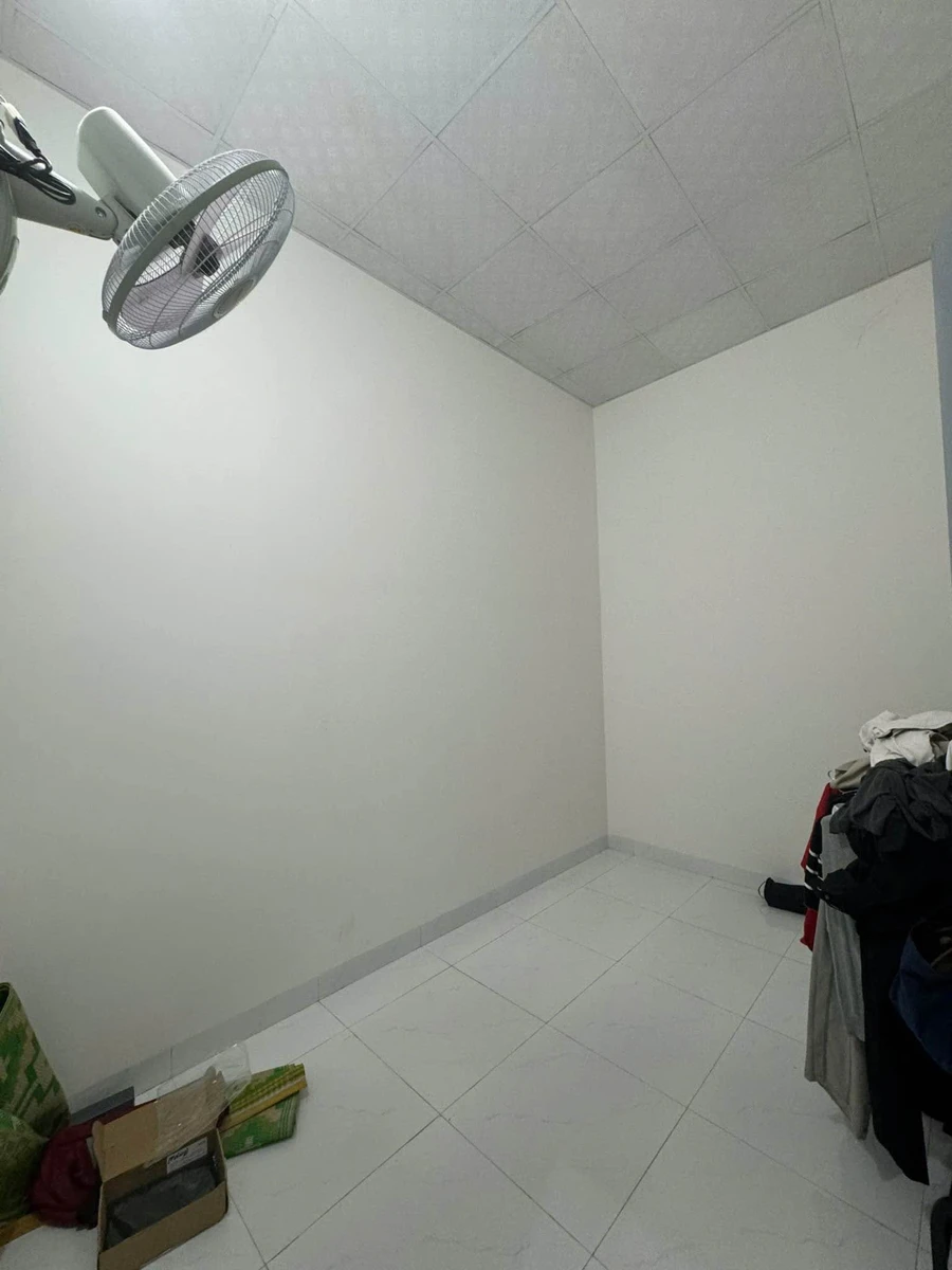 Bán nhà có gác lửng hẻm Đặng Văn Ngữ 8x16, Bình Tân - Ảnh thu nhỏ 2