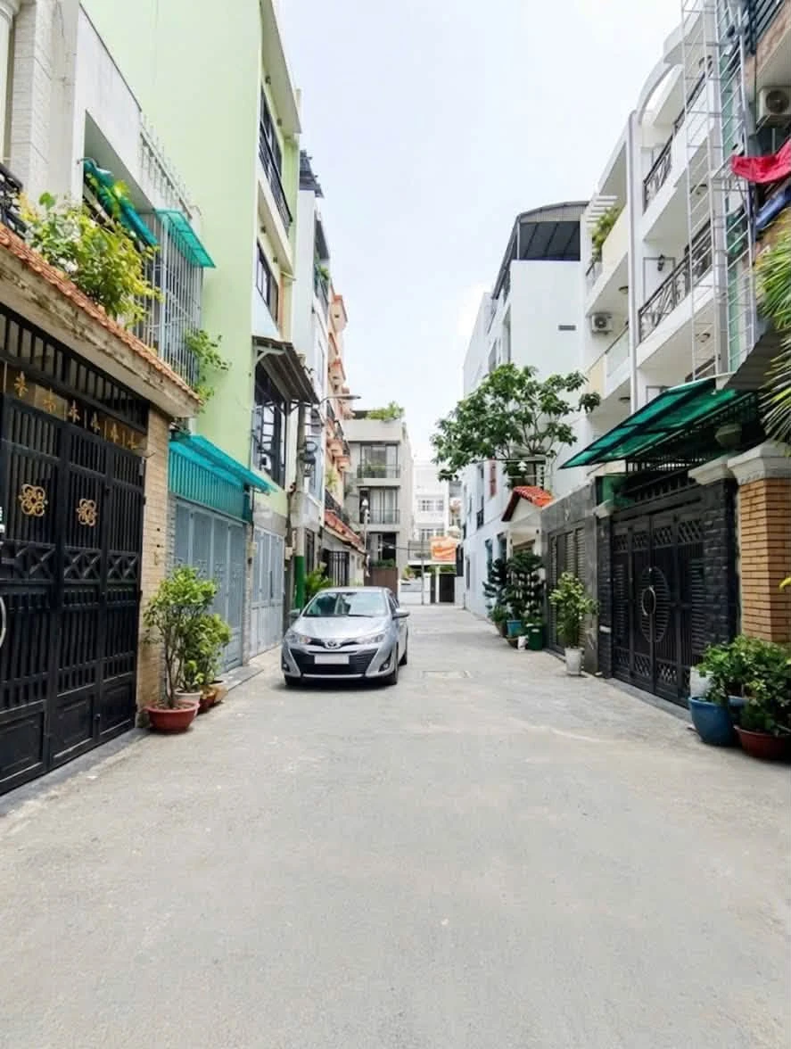 Bán nhà hẻm xe hơi 4 tầng 64m2 Nguyễn Văn Khối, Gò Vấp, giá 7,99 tỷ - Ảnh thu nhỏ 2